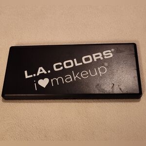 L.A Colors Eyeshadow Palette